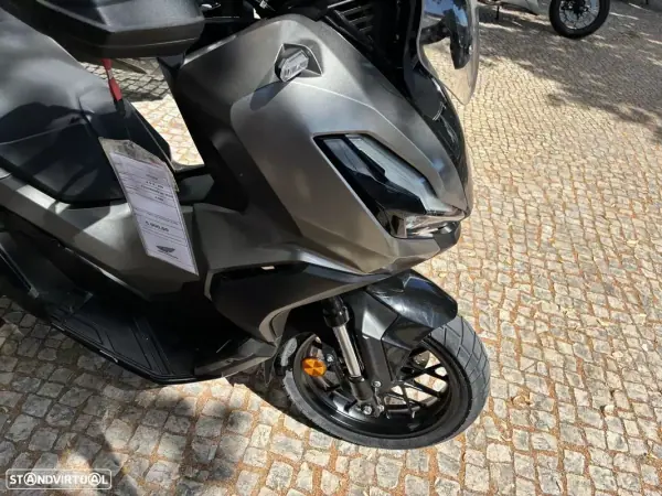 Honda ADV 150 2025 - 5900 EUR, 4926 km - AUTO.MOTO.pt - 4926km - foto 12 de 14