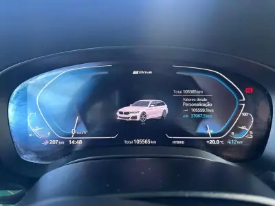 BMW 530e 2021 - 33900 EUR, 101252 km - AUTO.MOTO.pt - 101252km - foto 24 de 28