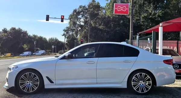 BMW 520 2018 — foto 3 de 27