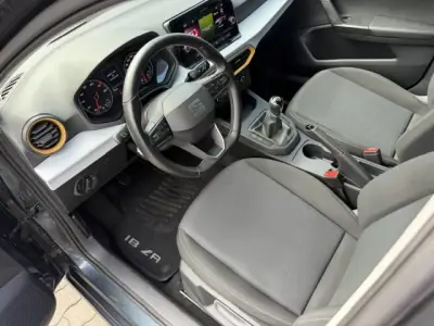 SEAT Ibiza 2022 - 12900 EUR, 89960 km - AUTO.MOTO.pt - 89960km - foto 11 de 12