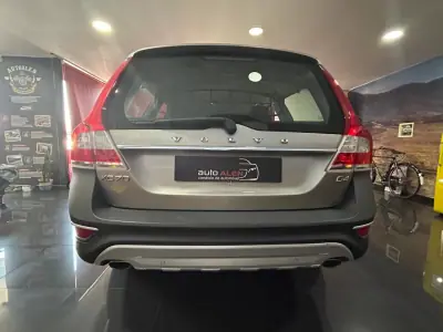 Volvo XC 70 2015 - 14990 EUR, 215301 km - AUTO.MOTO.pt - 215301km - foto 5 de 19