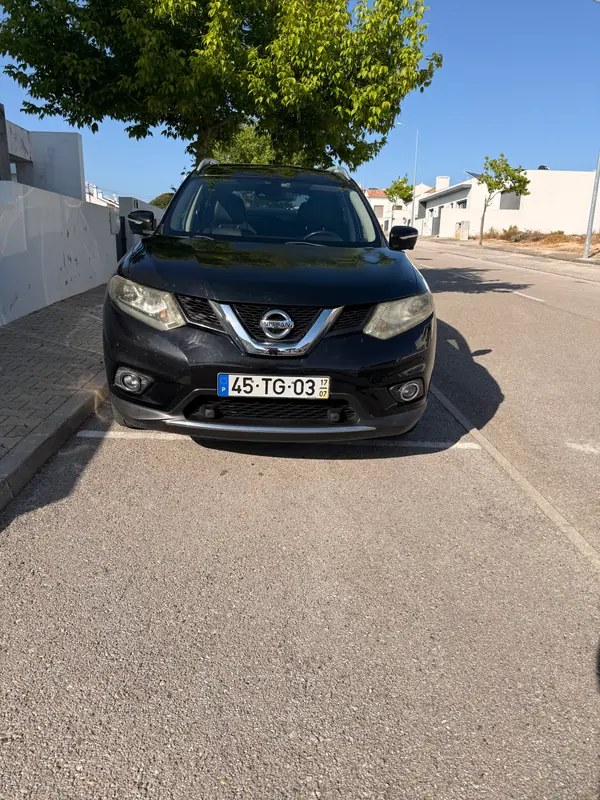 Nissan X-Trail 2017 - 16490 EUR, 169000 km - AUTO.MOTO.pt - 169000km - foto 5 de 11