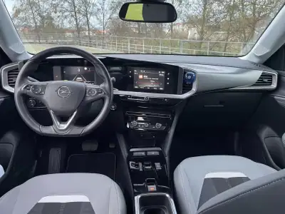 Opel Mokka-e 2022 - 24000 EUR, 28000 km - AUTO.MOTO.pt - 28000km - foto 6 de 11