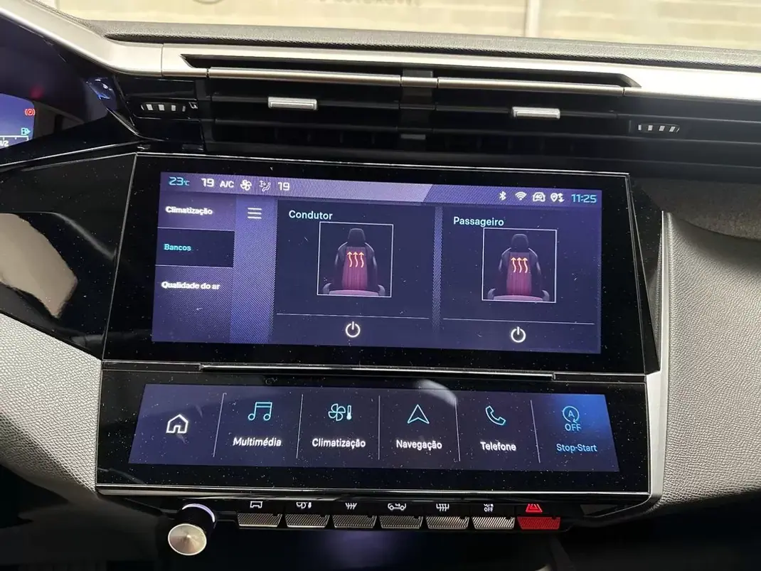 Peugeot 308 2023 - 19950 EUR, 12952 km - AUTO.MOTO.pt - 12952km - foto 19 de 50