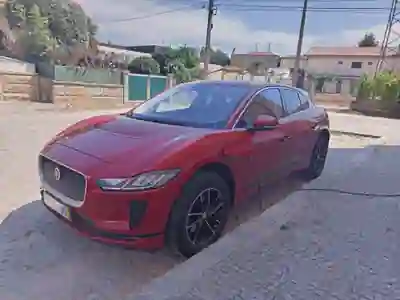 Jaguar I-Pace 2018 - 14250 EUR, 252000 km - AUTO.MOTO.pt - 252000km - foto 2 de 3