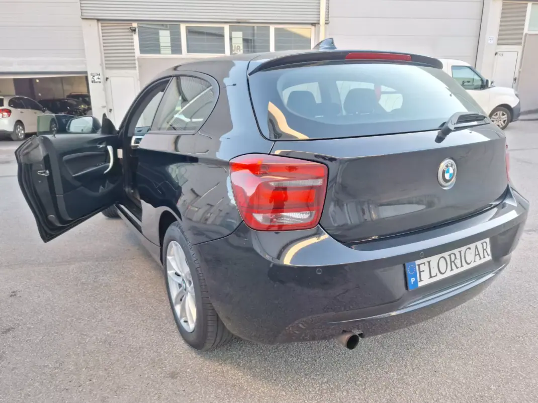 BMW 114 2013 - 9740 EUR, 179640 km - AUTO.MOTO.pt - 179640km - foto 3 de 15