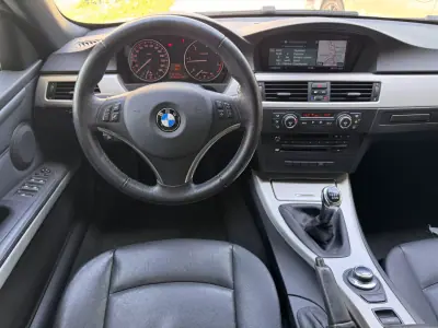 BMW 320 2008 - 14900 EUR, 145342 km - AUTO.MOTO.pt - 145342km - foto 16 de 33
