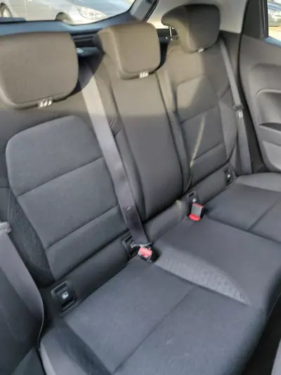 Renault Clio 2020 - 13980 EUR, 46000 km - AUTO.MOTO.pt - 46000km - foto 6 de 9