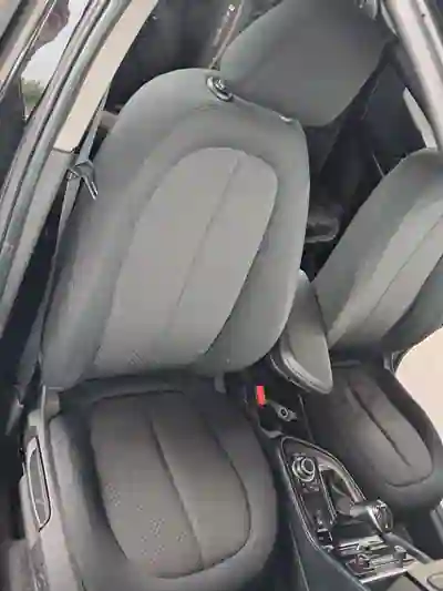BMW 218 Active Tourer 2018 - 11000 EUR, 245 km - AUTO.MOTO.pt - 245km - foto 4 de 8