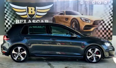 Volkswagen Golf 2015 - 22490 EUR, 108000 km - AUTO.MOTO.pt - 108000km - foto 26 de 28