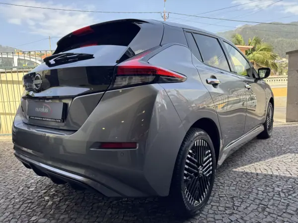 Nissan Leaf 2022 - 26950 EUR, 33000 km - AUTO.MOTO.pt - 33000km - foto 32 de 33