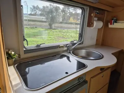 Fiat Ducato 2003 - 24897 EUR, 74000 km - AUTO.MOTO.pt - 74000km - foto 22 de 38