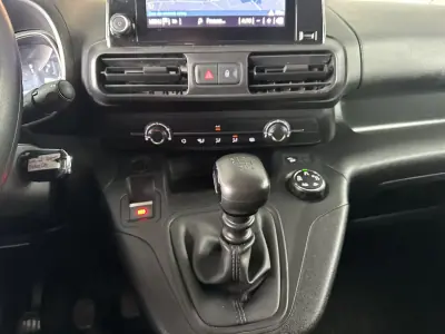 Toyota Proace City Verso 2020 - 18900 EUR, 110765 km - 110765km - foto 21 de 31