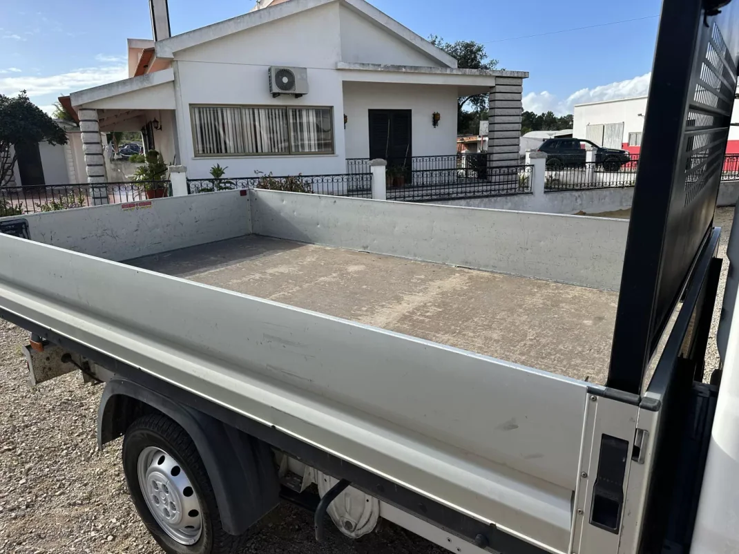 Citroën Jumper 2017 - 21500 EUR, 152000 km - AUTO.MOTO.pt - 152000km - foto 8 de 8