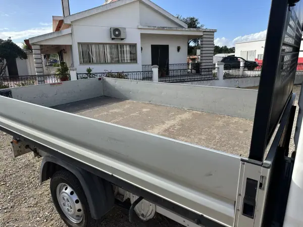 Citroën JUMPER 2.0 BlueHDI Cabine Dupla 2017 - 21500 EUR, 152000 km - AUTO.MOTO.pt - 152000km - foto 8 de 8