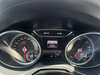 Mercedes-Benz CLA 180 2017 - 17500 EUR, 206000 km - AUTO.MOTO.pt - 206000km - foto 51 de 51