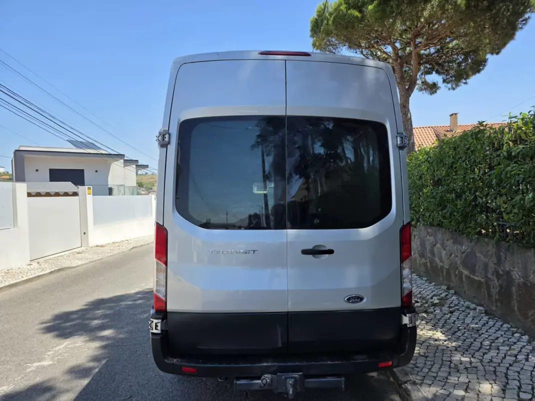 Ford 2015 - 13990 EUR, 223000 km - AUTO.MOTO.pt - 223000km - foto 2 de 13