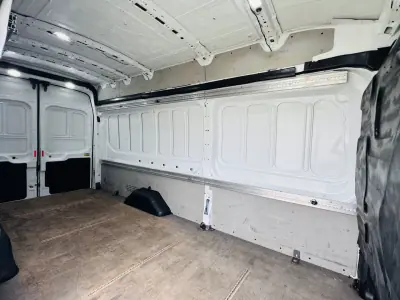 Ford TRANSIT 2.0 D 170 CV L4H4 2019 - 21999 EUR, 169000 km - AUTO.MOTO.pt - 169000km - foto 21 de 24