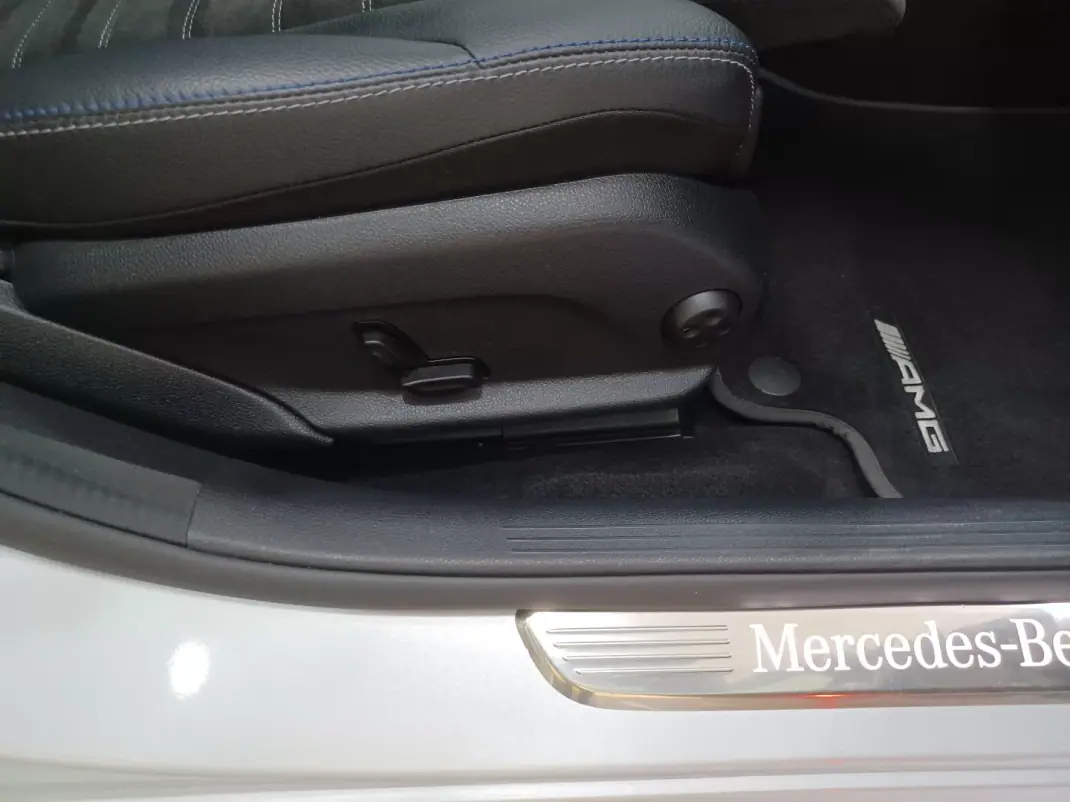 Mercedes-Benz C 300 2021 - 30690 EUR, 149137 km - 149137km - foto 25 de 41