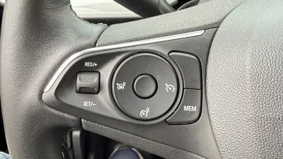 Opel Mokka-e 2023 - 23990 EUR, 9530 km - AUTO.MOTO.pt - 9530km - foto 32 de 46