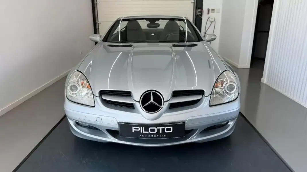 Mercedes-Benz SLK 200 2006 - 16490 EUR, 133014 km - 133014km - foto 2 de 25