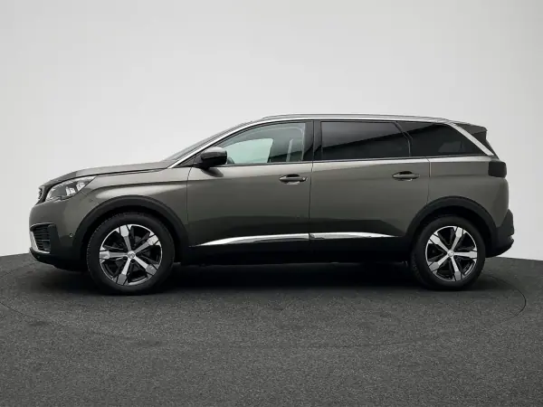 Peugeot 5008 2020 - 18500 EUR, 165410 km - AUTO.MOTO.pt - 165410km - foto 5 de 20