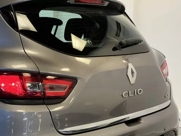 Renault Clio 2013 - 7990 EUR, 160000 km - 160000km - foto 34 de 38