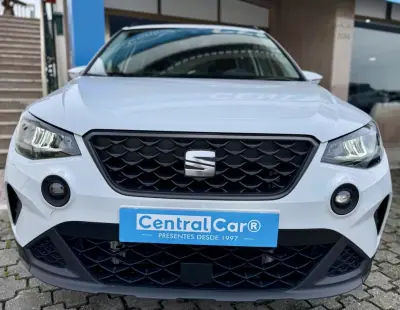 SEAT Arona 2023 - 16950 EUR, 36000 km - AUTO.MOTO.pt - 36000km - foto 3 de 25