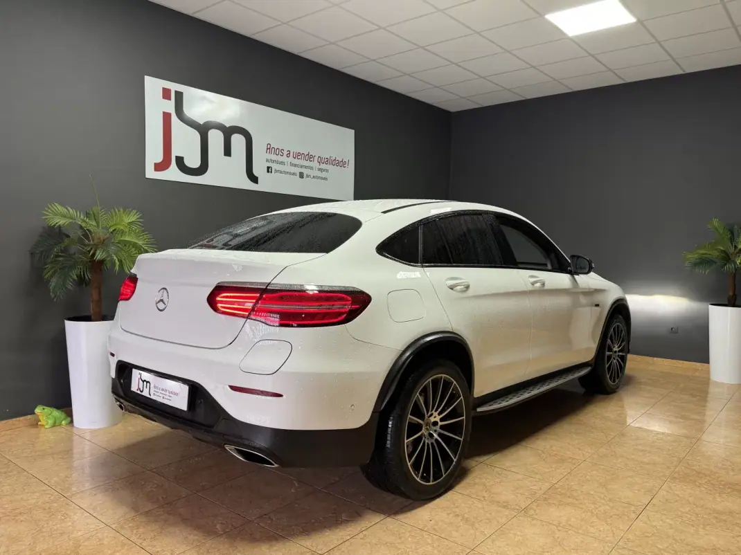 Mercedes-Benz GLC 350 2018 - 35990 EUR, 125987 km - AUTO.MOTO.pt - 125987km - foto 3 de 22