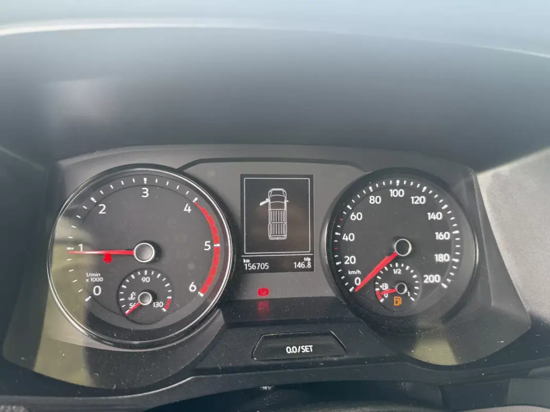 VW 2022 - 21949 EUR, 150000 km - AUTO.MOTO.pt - 150000km - foto 3 de 33