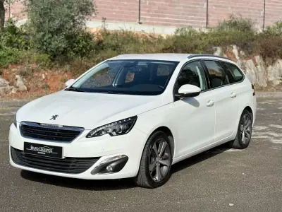 Peugeot 308 SW 2015 - 9900 EUR, 107000 km - AUTO.MOTO.pt - 107000km - foto 2 de 29
