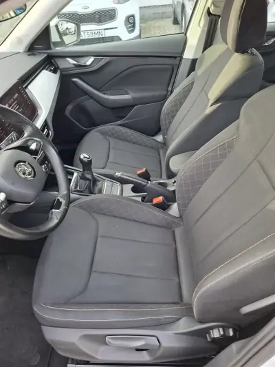 Skoda Kamiq 2021 - 15750 EUR, 88700 km - AUTO.MOTO.pt - 88700km - foto 11 de 29