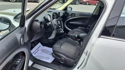 MINI Countryman 2014 - 11980 EUR, 124321 km - AUTO.MOTO.pt - 124321km - foto 7 de 43