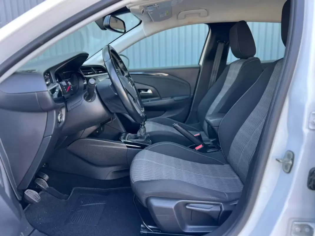 Opel Corsa 2022 - 15900 EUR, 67365 km - AUTO.MOTO.pt - 67365km - foto 18 de 20