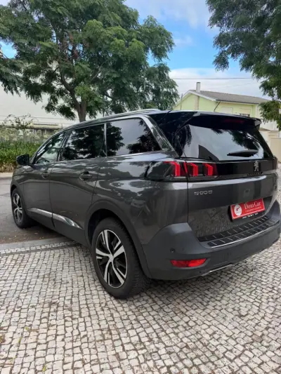 Peugeot 5008 2021 - 23990 EUR, 117000 km - 117000km - foto 4 de 19