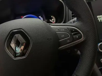Renault Mégane 2018 - 14750 EUR, 159480 km - 159480km - foto 25 de 35