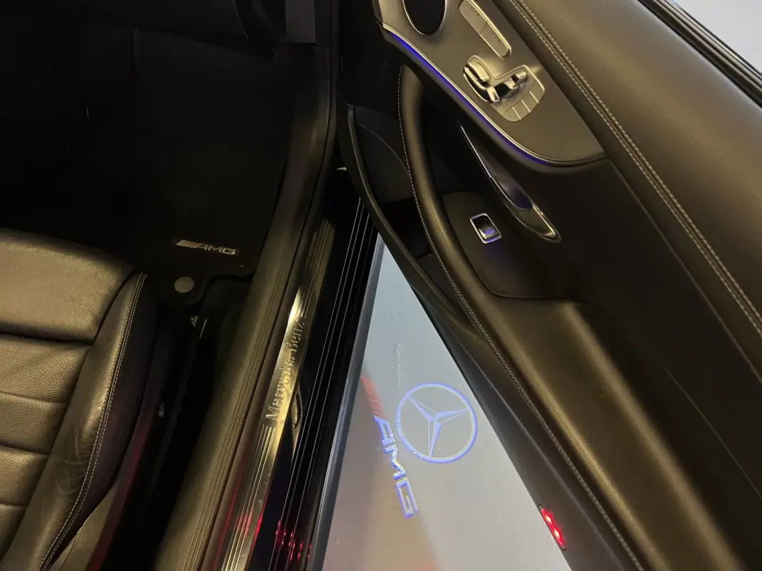 Mercedes-Benz E 220 2018 - 47990 EUR, 95000 km - AUTO.MOTO.pt - 95000km - foto 23 de 47