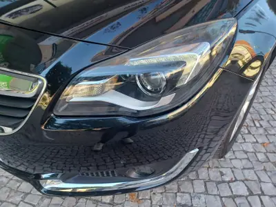 Opel Insignia Sports Tourer 2015 - 10890 EUR, 107586 km - 107586km - foto 26 de 35