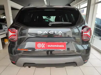 Dacia Duster 2023 - 16750 EUR, 65400 km - AUTO.MOTO.pt - 65400km - foto 9 de 35
