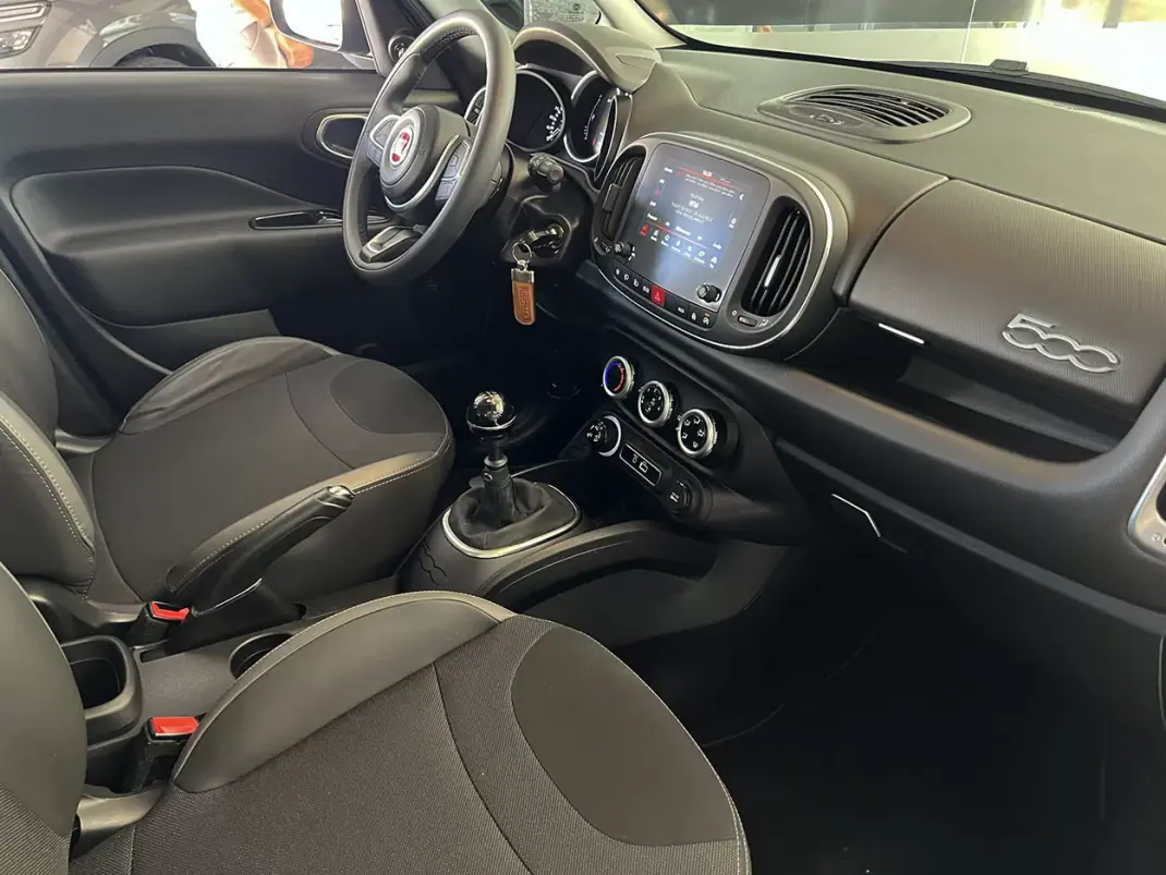 Fiat 500L 2018 - 12800 EUR, 70174 km - 70174km - foto 15 de 19
