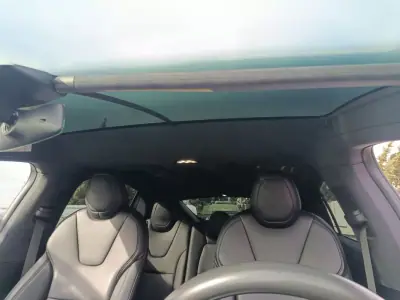 Tesla Model X 2020 - 45500 EUR, 85990 km - AUTO.MOTO.pt - 85990km - foto 32 de 38