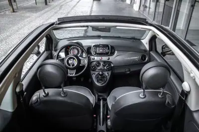 Fiat 500C 2016 - 8900 EUR, 93634 km - 93634km - foto 29 de 35
