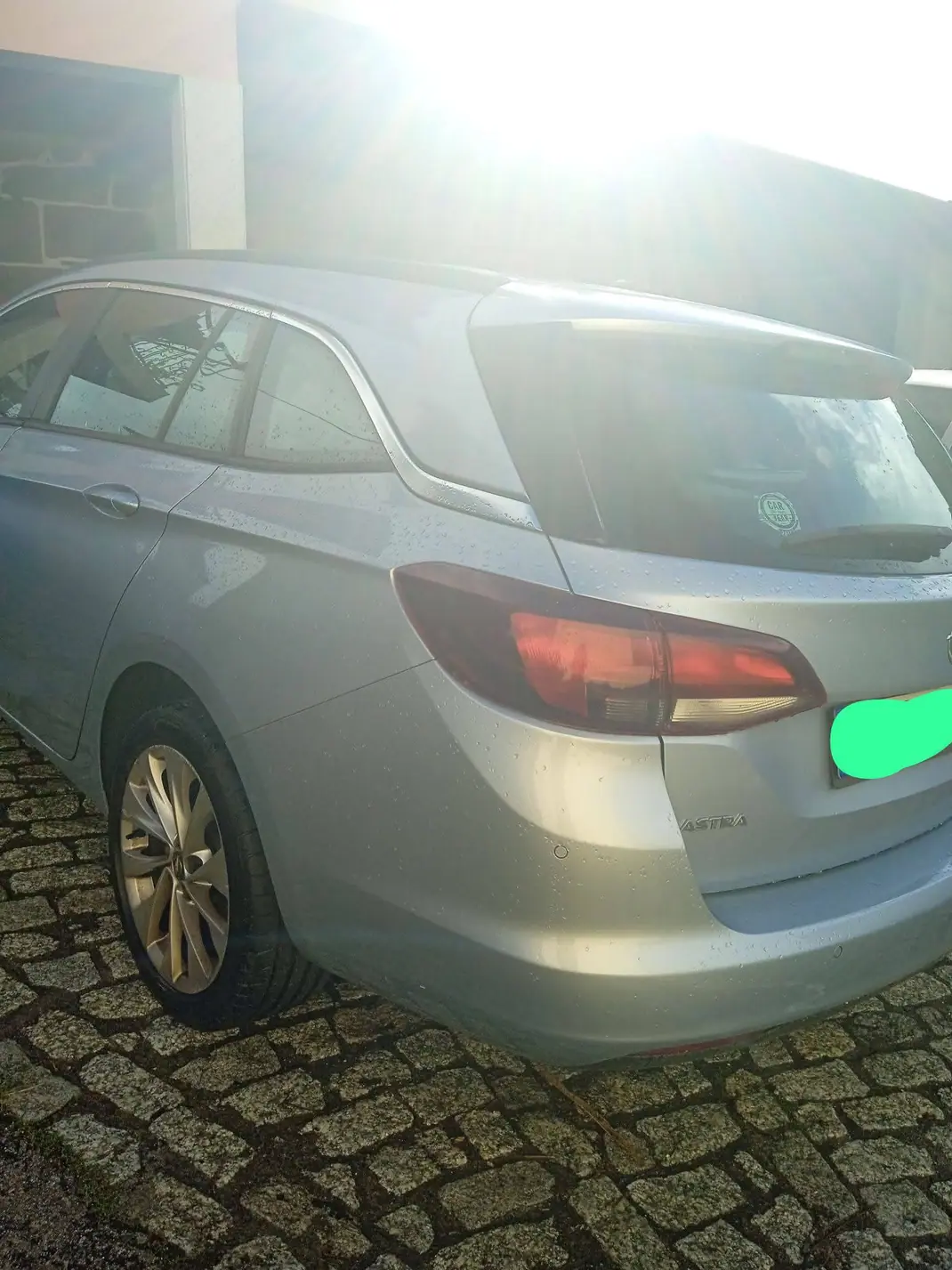 Opel Astra 2016 - 8990 EUR, 190000 km - AUTO.MOTO.pt - 190000km - foto 1 de 2
