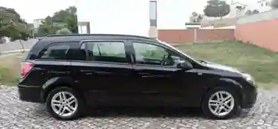 Opel Astra 2007 — foto 6 de 10