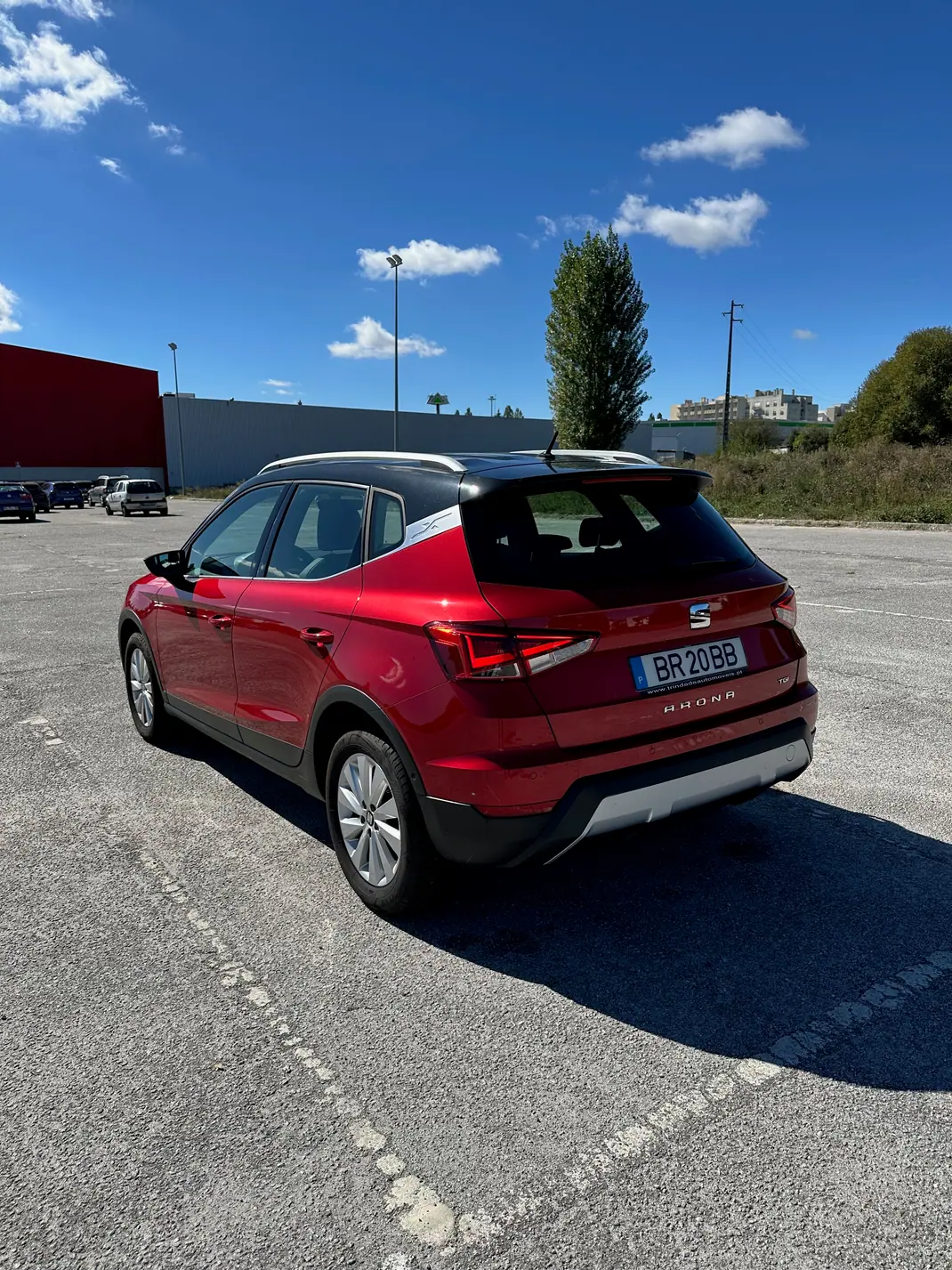 SEAT Arona 2019 - 12500 EUR, 62000 km - AUTO.MOTO.pt - 62000km - foto 3 de 11