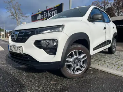 Dacia Spring 2021 - 12900 EUR, 14900 km - AUTO.MOTO.pt - 14900km - foto 2 de 28