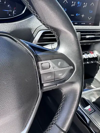 Peugeot 3008 2019 - 13900 EUR, 180724 km - AUTO.MOTO.pt - 180724km - foto 27 de 34
