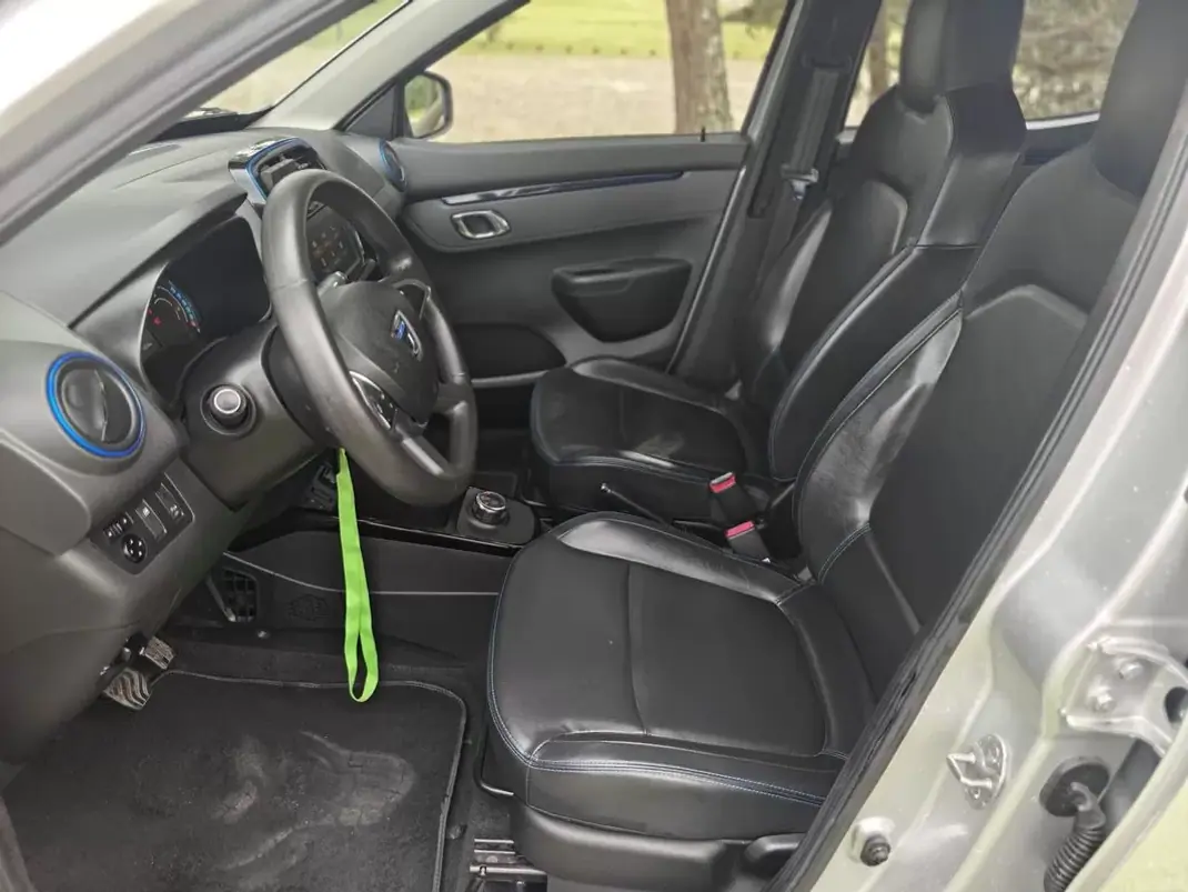 Dacia Spring 2021 - 10900 EUR, 34500 km - AUTO.MOTO.pt - 34500km - foto 13 de 34