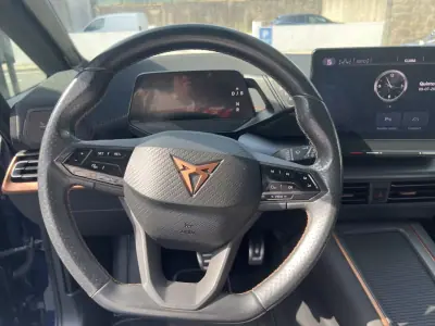 Cupra Born 2021 - 23990 EUR, 120500 km - AUTO.MOTO.pt - 120500km - foto 11 de 18