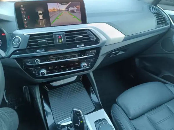 BMW X4 2018 - 49000 EUR, 90000 km - AUTO.MOTO.pt - 90000km - foto 37 de 52